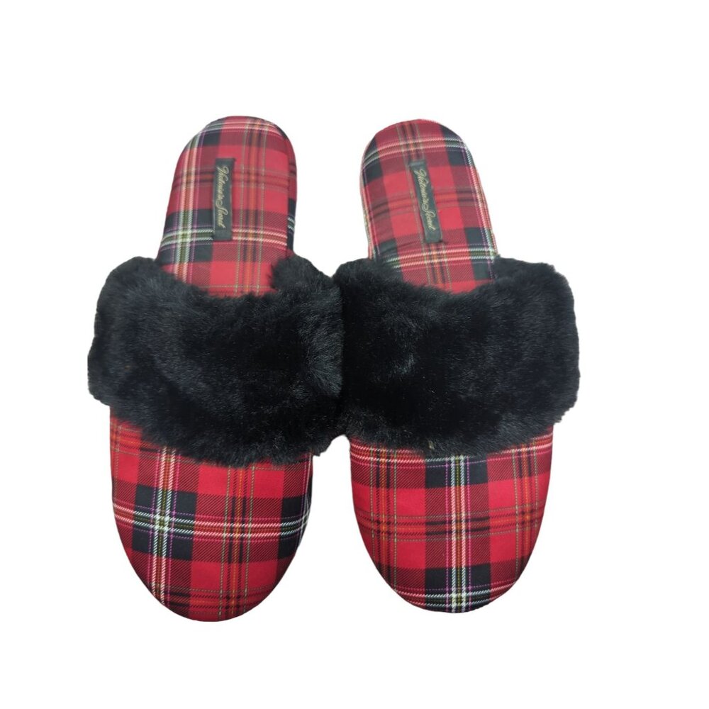 Victoria's Secret Red Plaid Slippers‎ Size Medium